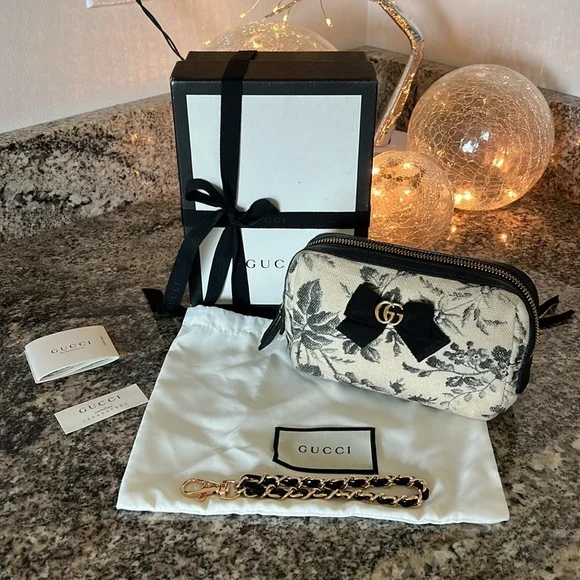 Gucci Black and Beige Floral Herbarium Bag